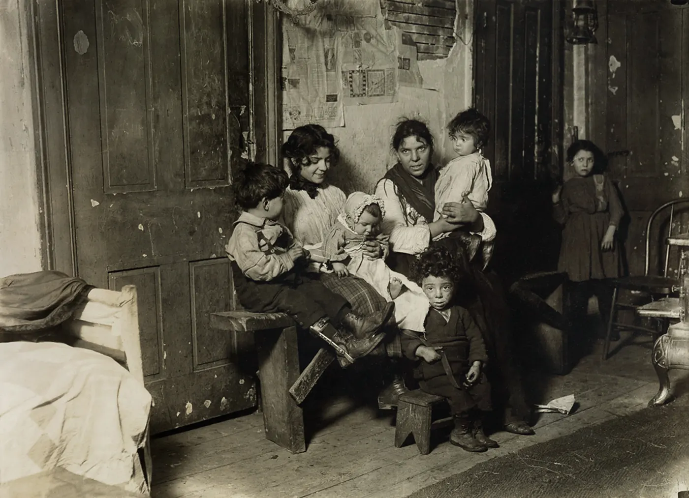 Tenement Family, Chicago